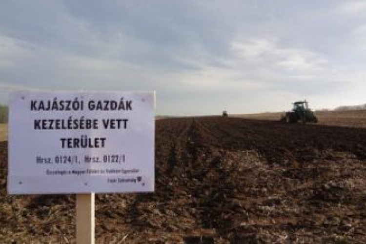 A bíróság elutasította a kajászói gazdák termőföld perét
