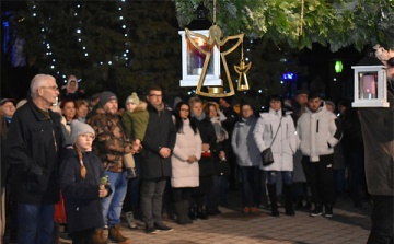 A harmadik adventi gyertyát is meggyújtották vasárnap