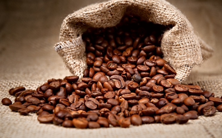 Kávéfogyasztás: mi számít túl sok koffeinbevitelnek?