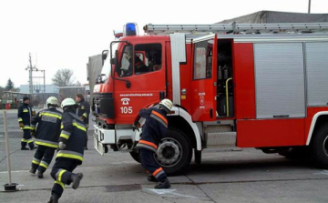 Két autó ütközött frontálisan Nagykónyinál