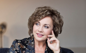 Rost Andrea: „csak első osztályút szabad adni”