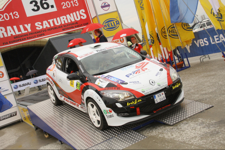 A Saturnus visszavár!