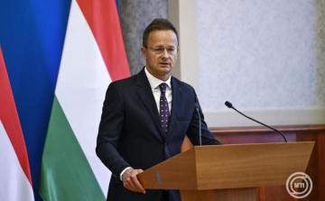 Szijjártó Péter: Magyarország továbbra is készen áll az amerikai-orosz békecsúcs megrendezésére