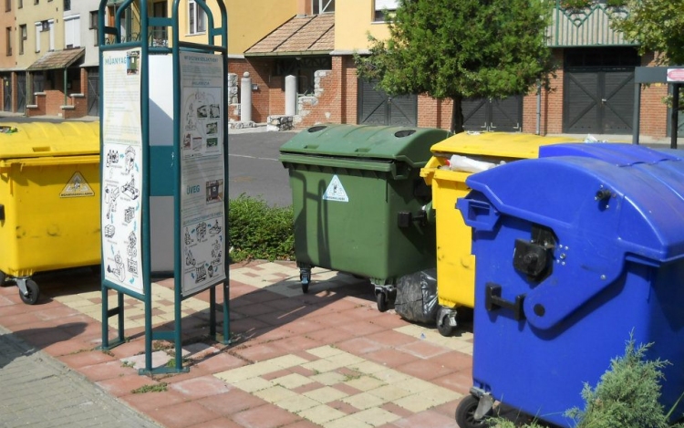 A szelektív hulladékgyűjtés időpontjai Dombóváron 2013-ban