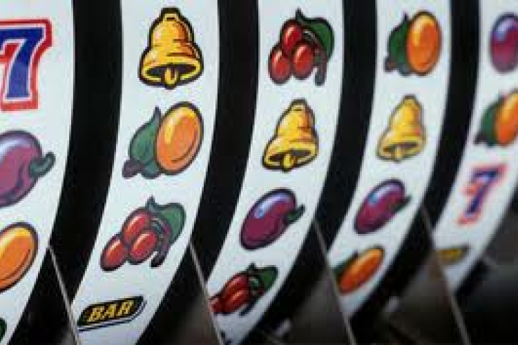 Sürgős lett a kaszinózás - három régióra osztják fel a piacot