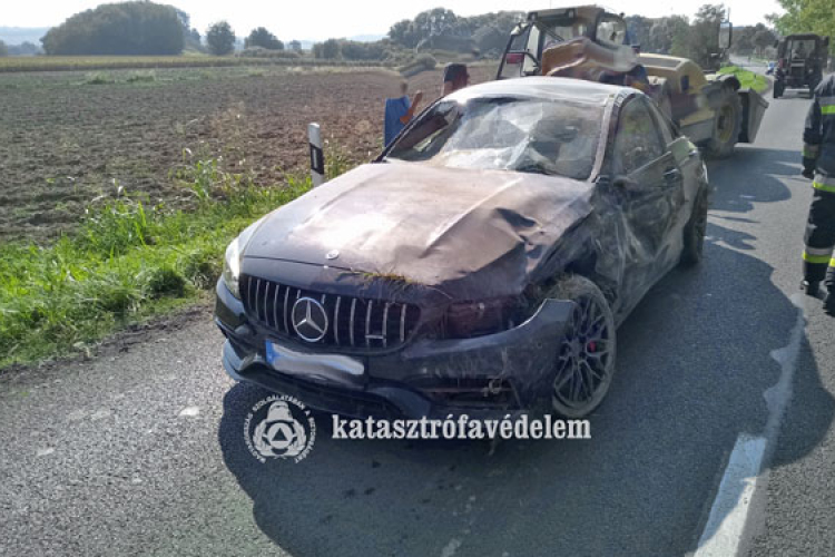Hétfőn két tűzesethez és hat műszaki mentéshez vonultak megyénk tűzoltói