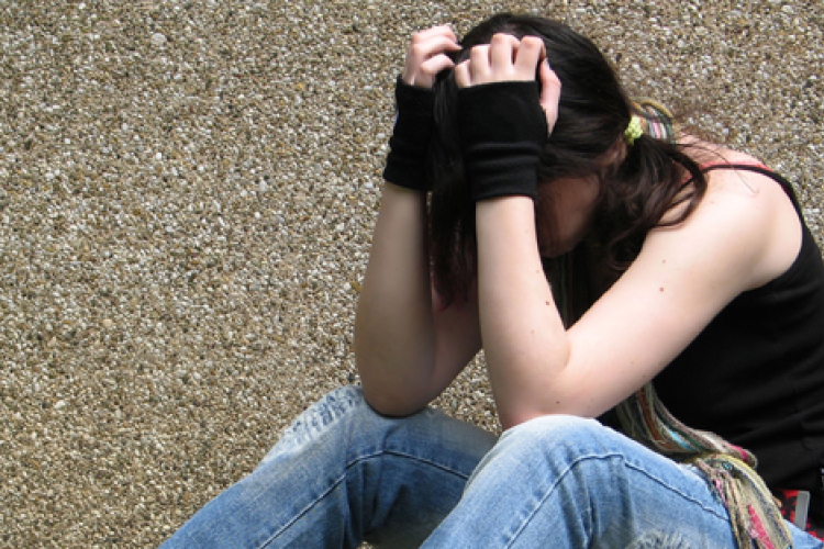 Országossá bővül a droghasználó anyákat segítő krízisdiszpécser szolgálat