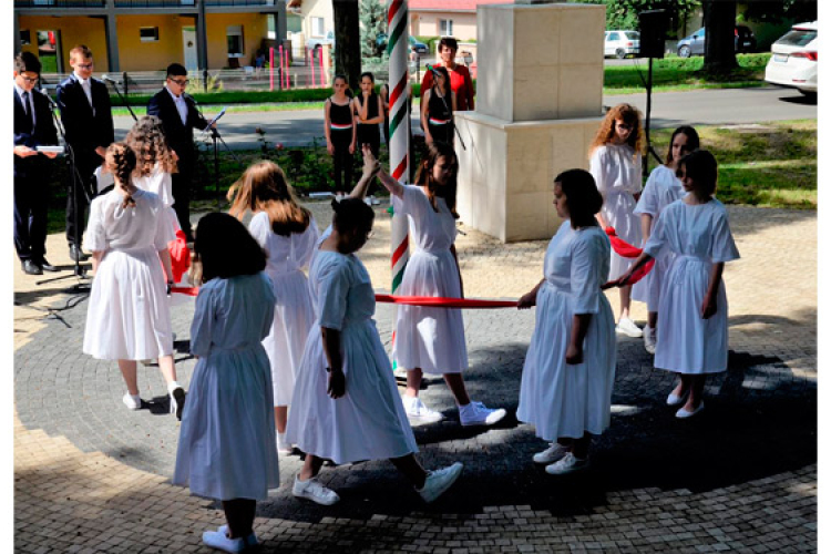 A Nemzeti Összetartozás Napját ünnepelték Dombóváron